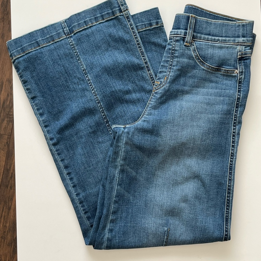 SPANX Blue Flare & Wide Leg Jeans - Picture 6 of 13